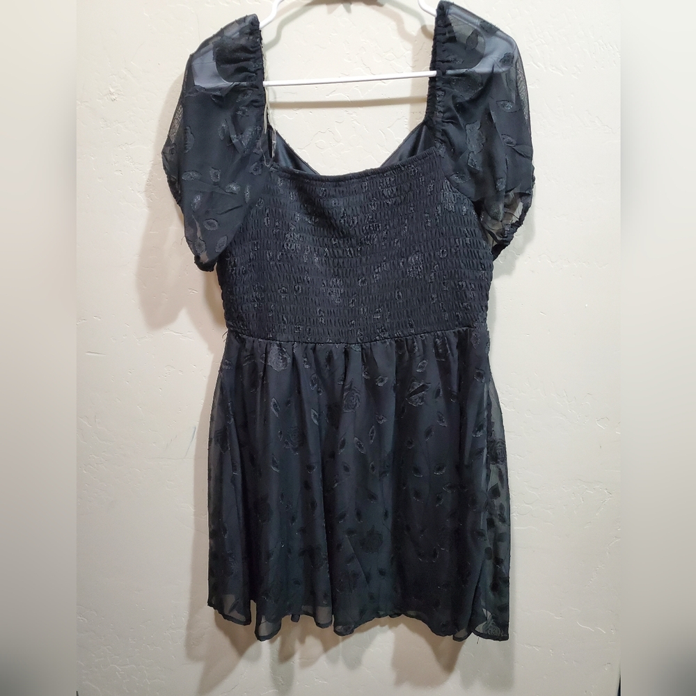 Lily Rose cocktail dress - Picture 2 of 4